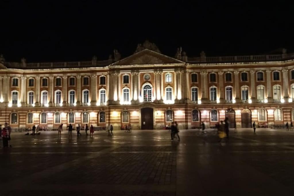 A 150 Pas Du Capitole! Appartement Toulouse Buitenkant foto